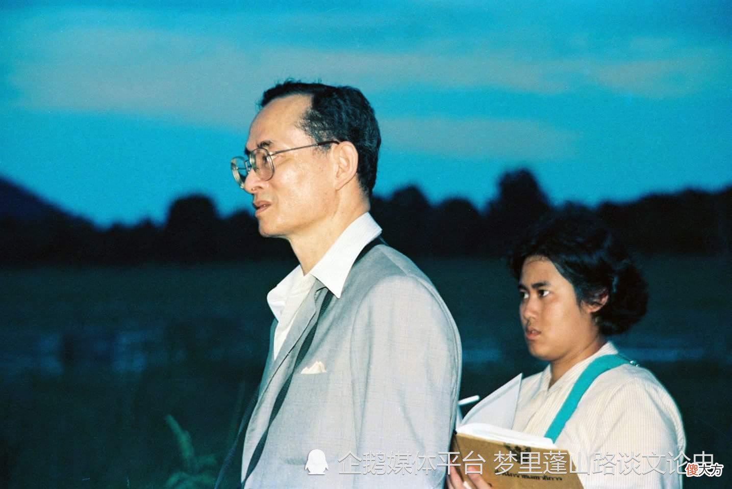 【爱历史】看看拉玛九世一家的旧相片，诗琳通公主从小到大都很可爱
