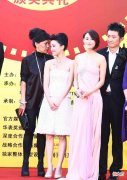 【时尚一点】成时尚女性的纯色穿搭方法风格的塑造个人形象的魅力