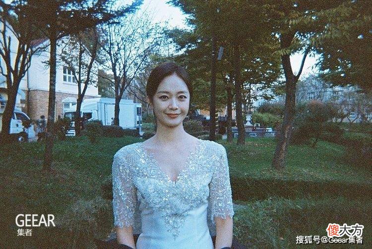 【时尚一点】全昭旻首度接下内衣广告，罕有地展现傲人好身材，看得人脸红心跳