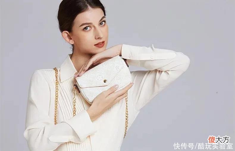 【时尚一点】品牌大摆烂！官网6040块的包包，现在499到手