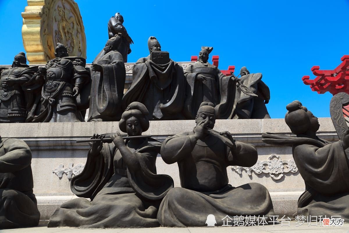 【爱历史】乱世里流亡的诗人：用最华丽的辞藻写最悲哀的诗，终究是客死他乡