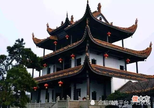 【爱历史】乱世里流亡的诗人：用最华丽的辞藻写最悲哀的诗，终究是客死他乡