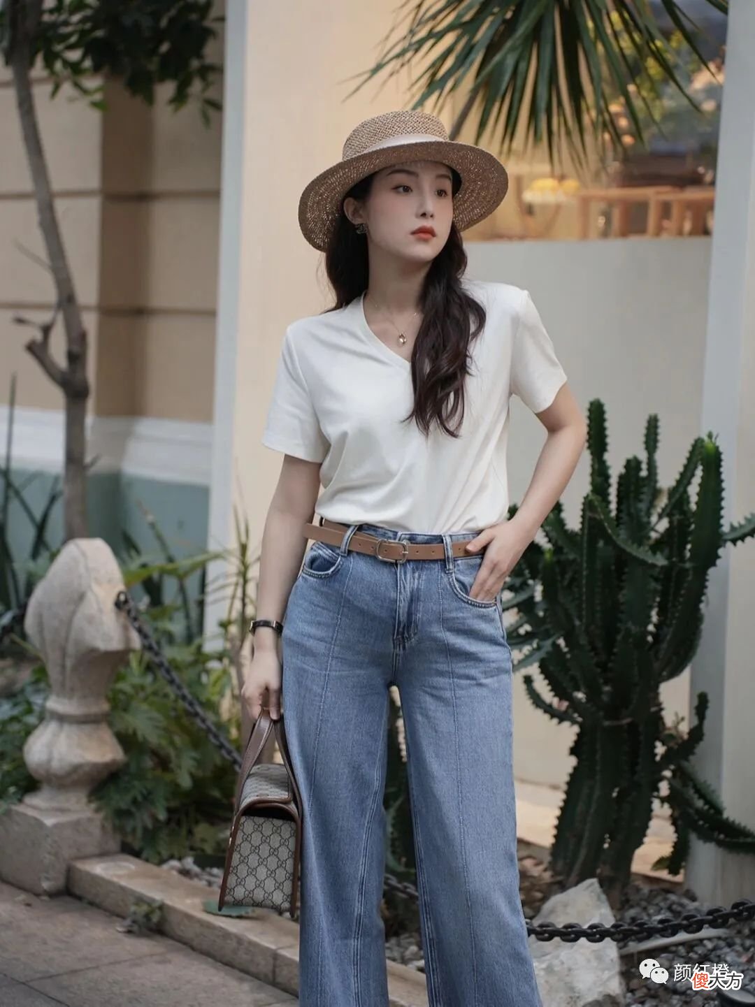【时尚一点】真正会穿的女人，用这几条牛仔裤就能穿出高级感，利落干练不挑人