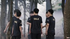 【游戏世界】真的没法洗！RNG惨败被T1成功复仇，上单Bin是突破口