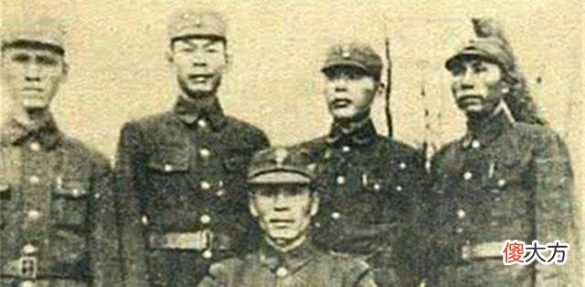 【爱历史】抗日英雄谢晋元：被4名叛徒刺杀身亡，叛徒最后下场如何？