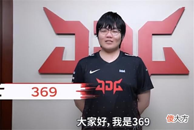 【游戏迷】TES48不是替补是后勤？zoom成“大厨”后瘦太多，小鹏当上理发师