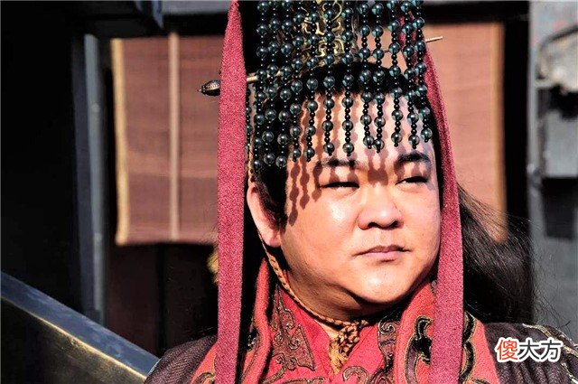 【历史故事】扶不起的阿斗，后期没有了诸葛亮的辅佐，为何依然能够稳坐皇位？