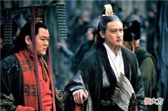 【历史故事】扶不起的阿斗，后期没有了诸葛亮的辅佐，为何依然能够稳坐皇位？