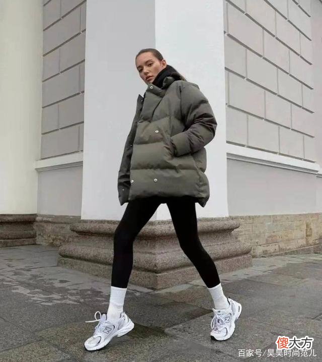【时尚一点】寒冷的冬天，鲨鱼裤和羽绒服打底裤的优势其实是这样的
