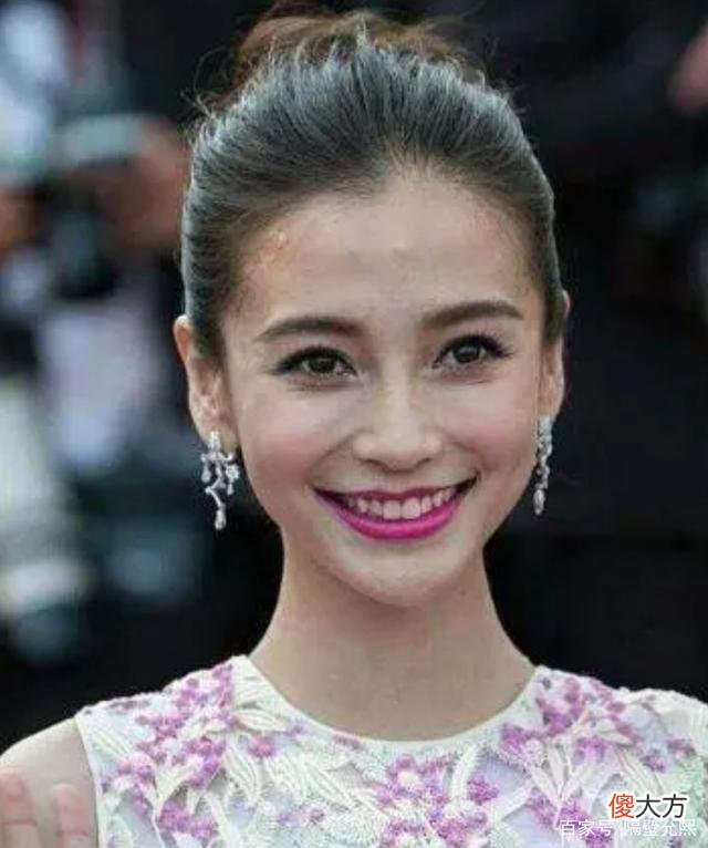 【时尚一点】粉底刷代替美妆蛋，不仅会毁掉整个妆容，还会毁脸