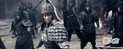 【爱历史】三国五虎上将中最水的武将，名气非常的响，实力确属实是一般