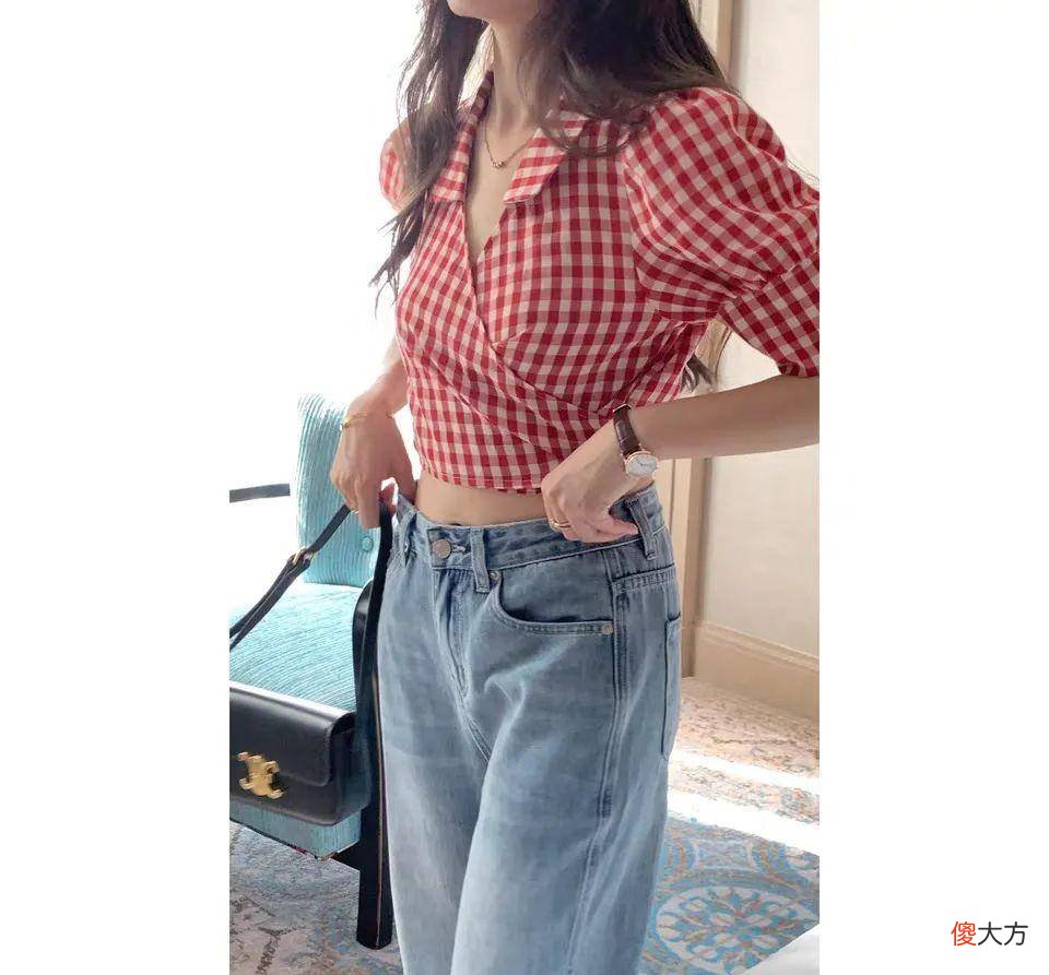 【时尚一点】我现在看自己拍的图片，感觉自己像一只尽力蠕动的蚕宝宝