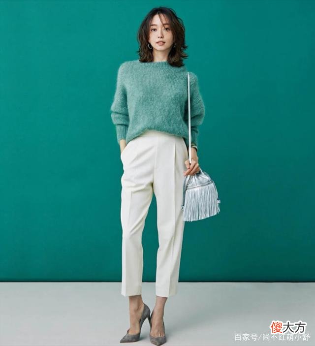 【就爱时尚】春季绿色搭配实操赏析：绿色+同色系搭配实操赏析