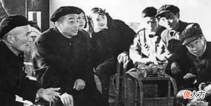 【爱历史】1952年彭德怀视察山东，下级请示许世友，许：不管谁来，老一套