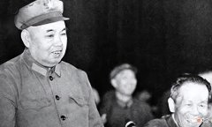 【爱历史】1952年彭德怀视察山东，下级请示许世友，许：不管谁来，老一套