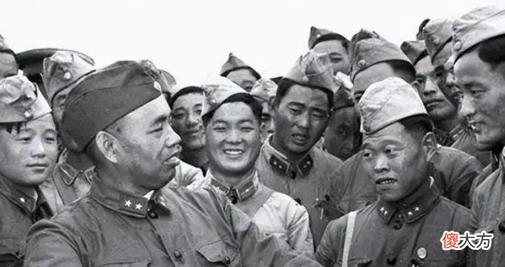 【爱历史】1952年彭德怀视察山东，下级请示许世友，许：不管谁来，老一套