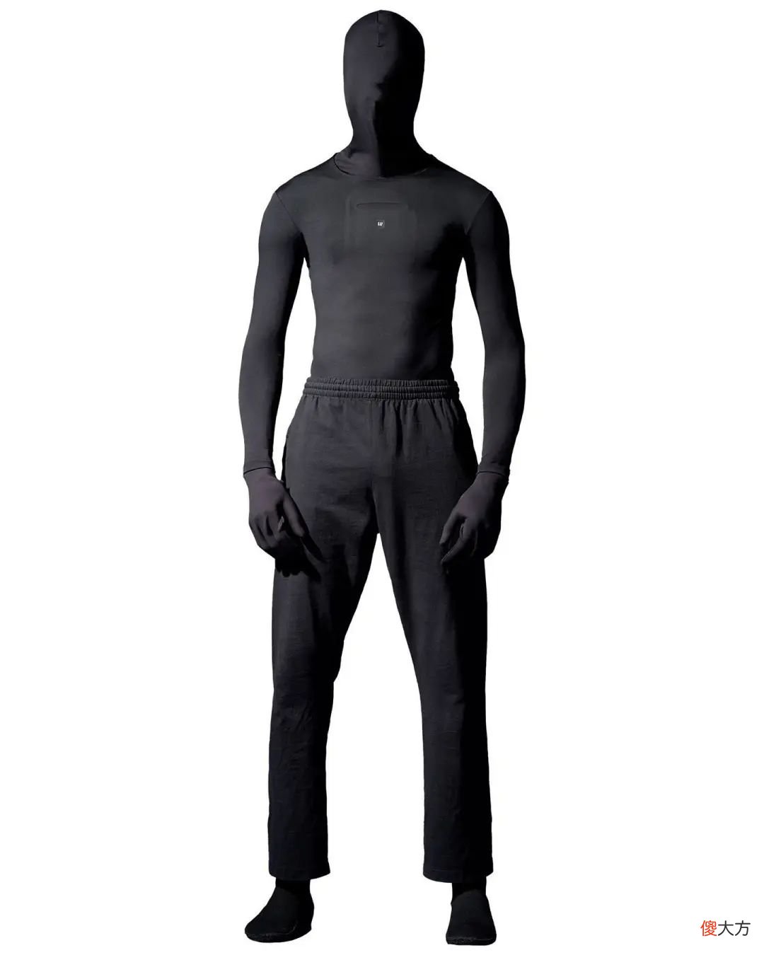 【就爱时尚】巴黎世家 x YZY x GAP 三方联名今晚开抢！Kanye 上身新品来了！