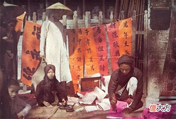 【历史故事】100多年前,一法国人拍下7万多张彩照,为你展现真实的清朝