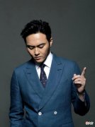 【就爱时尚】男人不管多帅，到了中年尽量少留3种“油腻发型”，会让人没好感