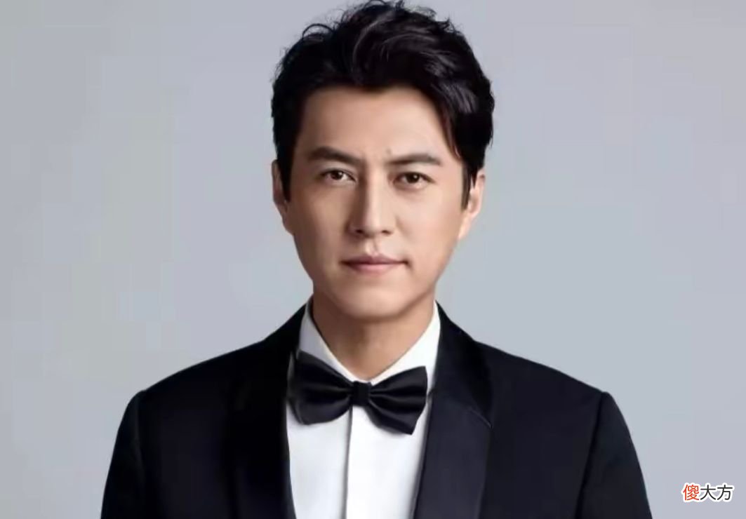 【就爱时尚】男人不管多帅，到了中年尽量少留3种“油腻发型”，会让人没好感