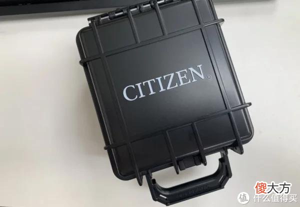 【时尚一点】细细品味研究的好腕表--小小展露一下飞行表和运动表-各种场合都适合