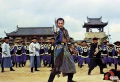 【爱历史】张汶祥为什么当街刺杀马新贻？背后的真相是什么？