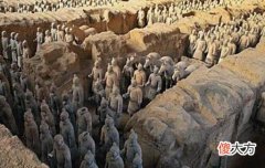 【爱历史】兵马俑中有一个很特别，现在已经不被展出，专家也解释不清