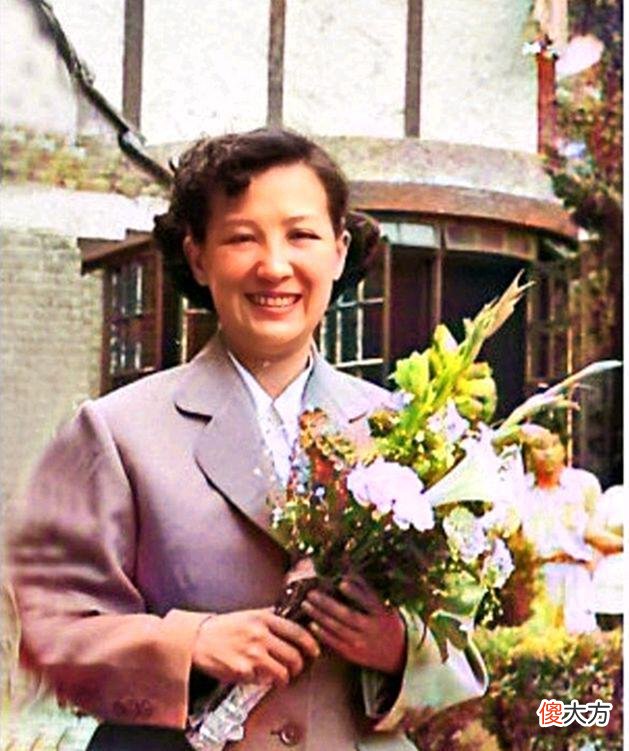【爱历史】老照片：少女时代的林徽因气质出众，逃难路上的周旋罕见留影