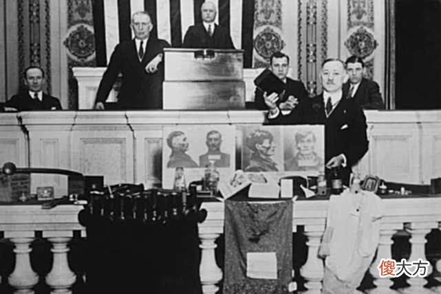 【历史故事】美国人也爱抽鸦片烟？100年前的照片不说谎