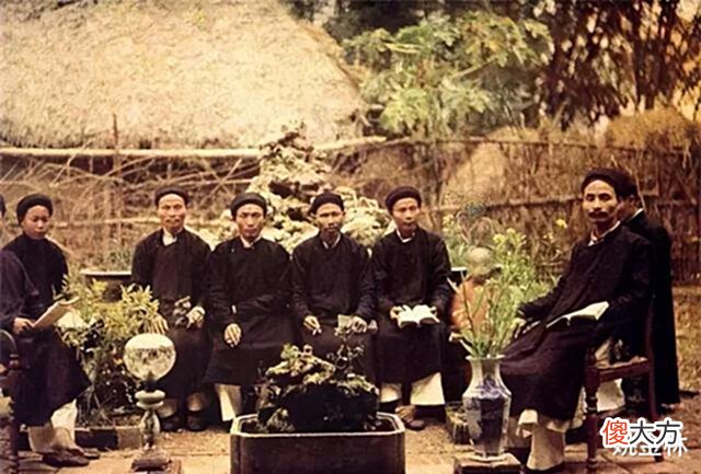 【爱历史】法国摄影师拍的百年前大清,满族女子确实漂亮,和影视剧截然不同
