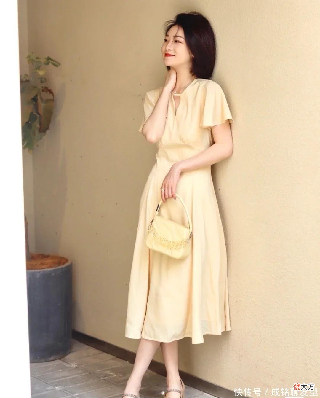 【时尚一点】漂亮的女生都爱穿连衣裙，那种温柔知性又浪漫的感觉，迷人又吸睛