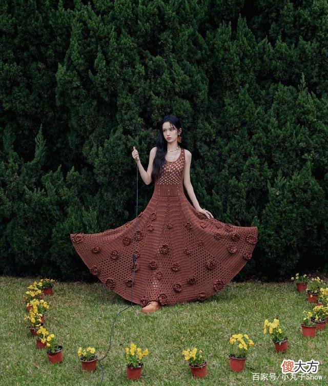 【时尚一点】周也王鹤棣同框登时尚杂志，俊男美女拍时尚写真太飒了
