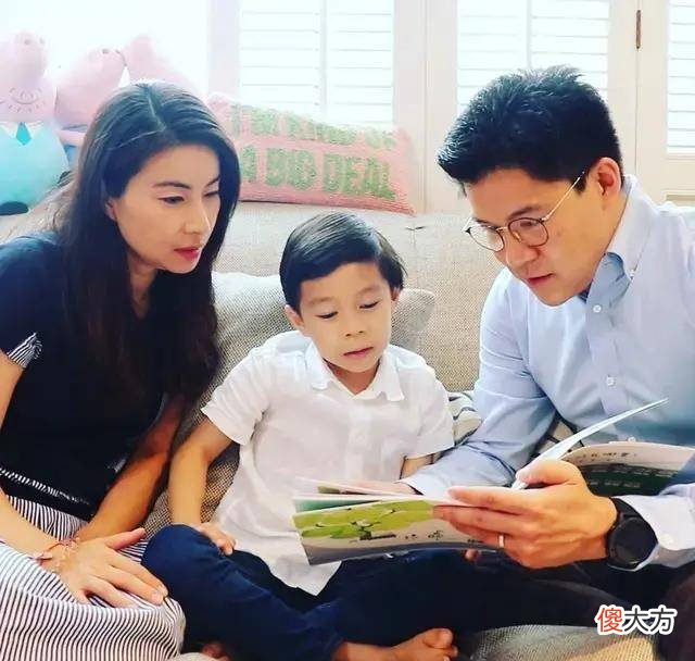 【时尚一点】郭晶晶嫁入豪门后，穿搭风格变化太大，网友：这才是她想要的生活