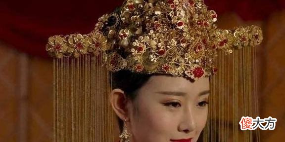 【爱历史】她本是皇帝心爱女人，生下女儿第11天，被皇帝转送他人做妾
