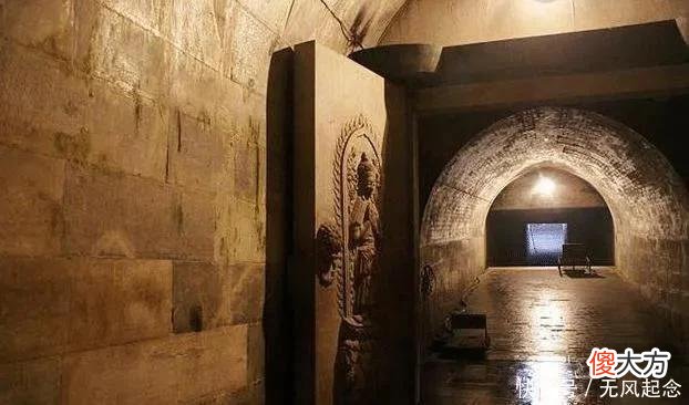 【爱历史】古代帝王下葬后地宫会关闭，工匠们怎么出来？古人智慧让人佩服