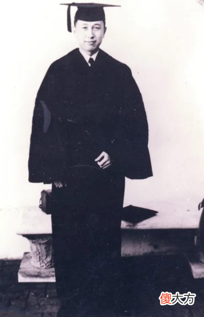 【爱历史】钱学森：98岁去世天降大雪，葬礼享国士待遇，三军仪仗队为他抬棺