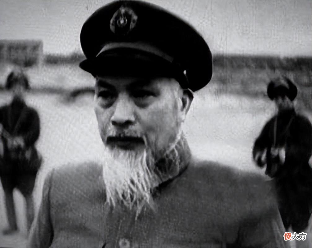 【历史故事】范汉杰兵败，被学弟林总问得羞愧，后来进入功德林进行改造