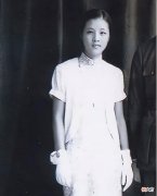 【爱历史】她17岁嫁54岁上将，33年怀孕16次生下6女，晚年称婚姻毫无遗憾