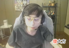 【游戏迷】水晶哥复盘T1对战PSG，一个小丑一个不专业，RNG稳了？