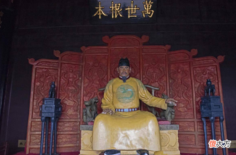 【爱历史】朱元璋是农民出身，登基后注意百姓民生，结果国库很紧张