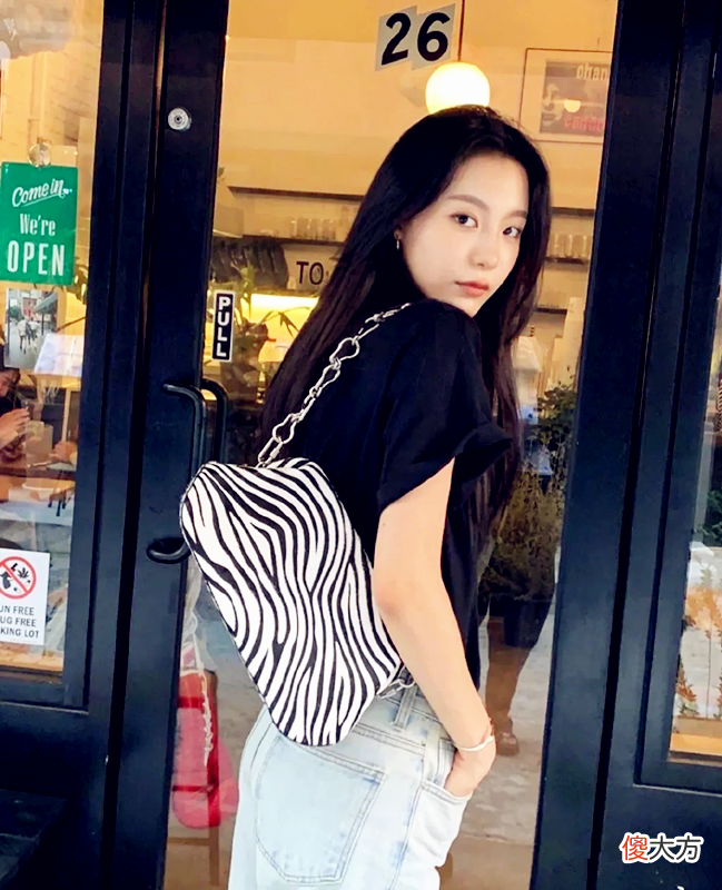 【时尚一点】韩国极简博主穿搭指南，三步穿搭达到极简美，打造“冷系”美人
