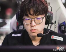 【游戏世界】圣枪哥教bin还拿钱，jiejie：后面至少加个零，友情价也不能太低