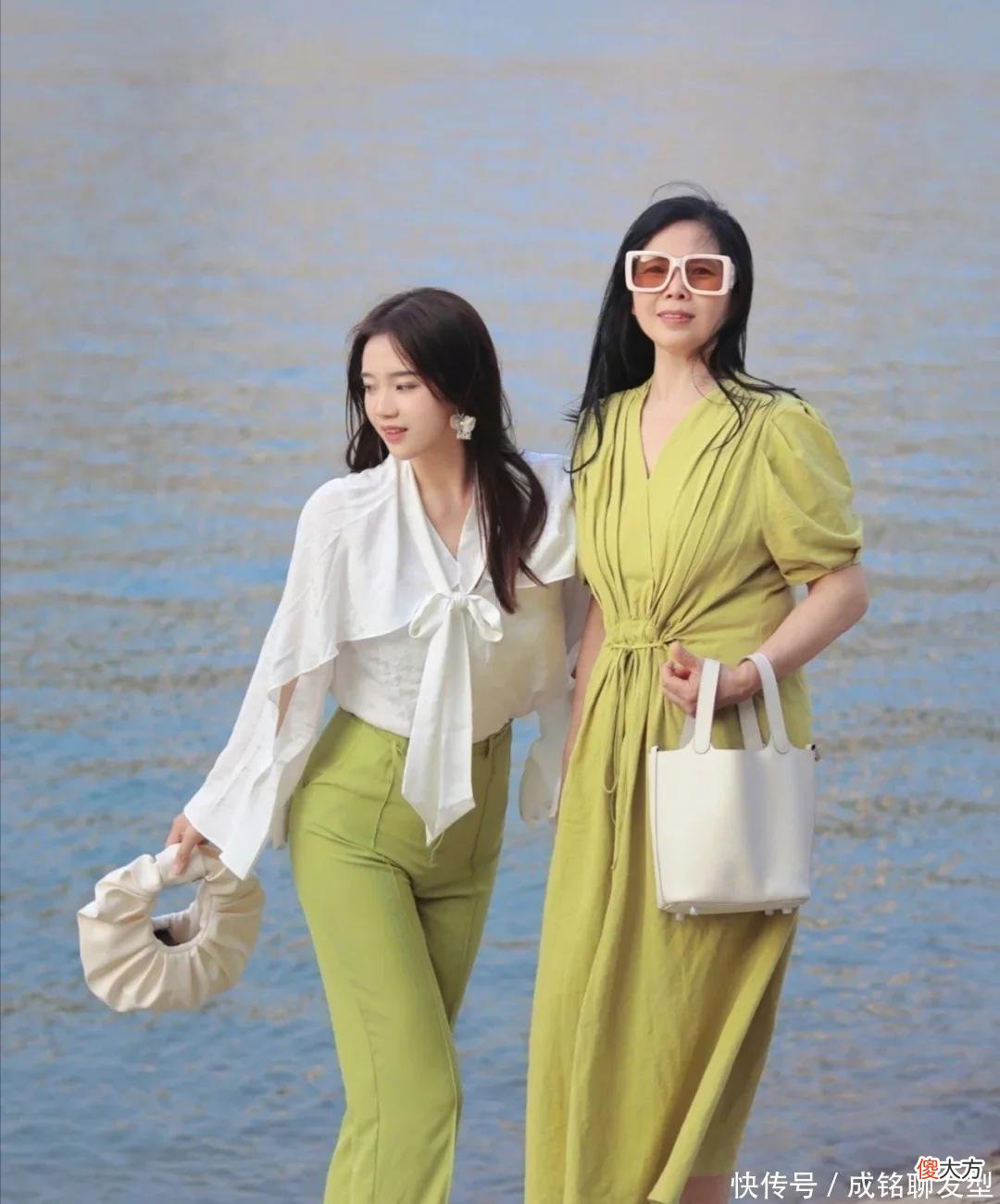 【时尚一点】陪妈妈一起变美，这些神仙母女的穿搭太有范，时尚大方又有活力