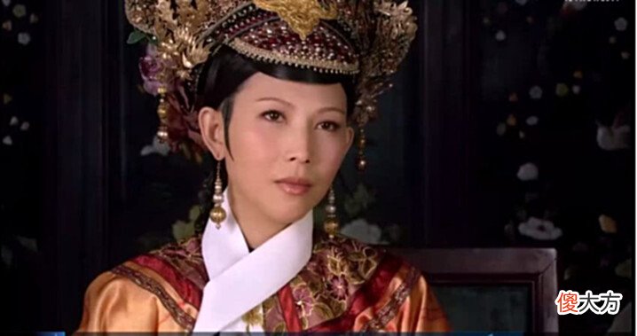 【历史故事】甄嬛传:甄嬛回宫后来给皇后请早安,为什么不奉簪花反而送佛珠?