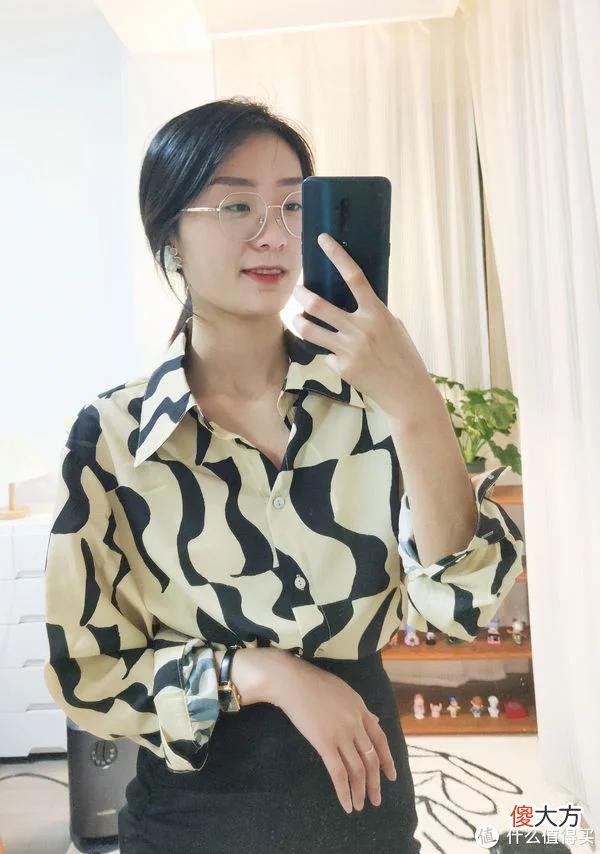 【时尚一点】5套夏日时髦穿搭，御姐风、萝莉风！你更喜欢哪种呢？