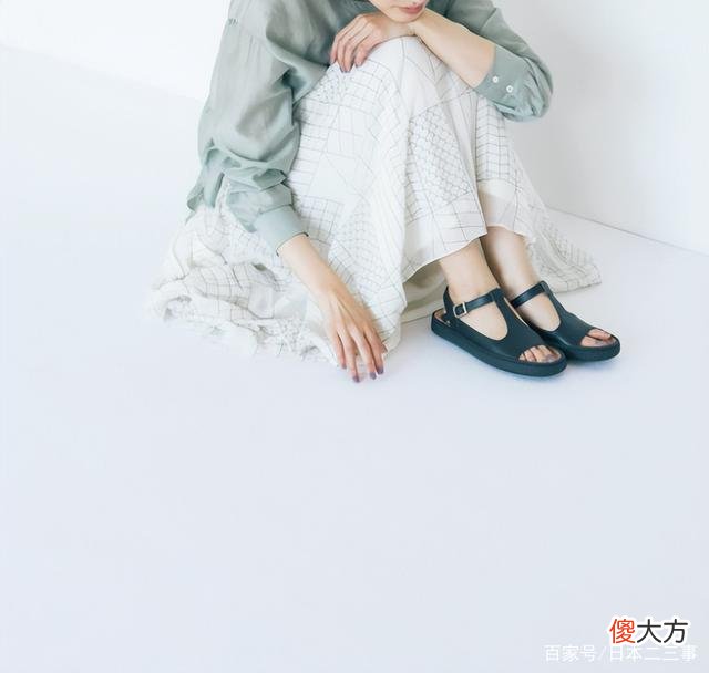 【就爱时尚】日本太太分享的“熟龄”穿搭圈粉了,穿出一身雅致的人生