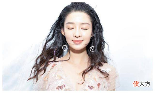 【就爱时尚】你觉得李沁的哪些造型比较有魅力
