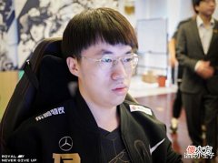 【游戏迷】小虎就是第一中单!水晶哥狂吹小虎:他的表现就是比Faker好