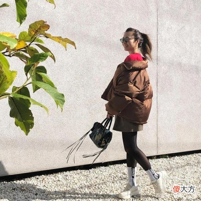 【时尚一点】41岁的女人，活成了全新的二十岁