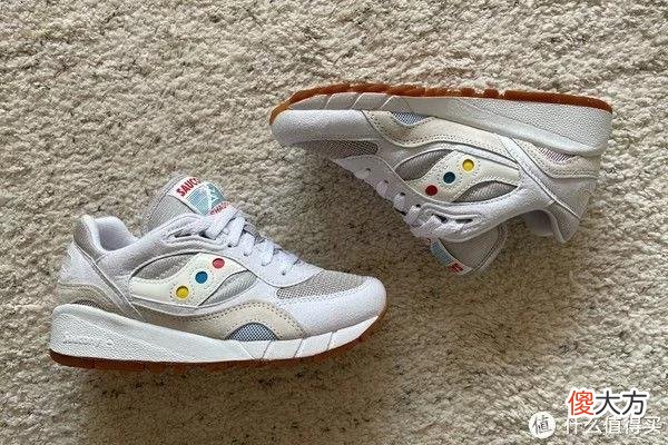 【就爱时尚】Sneaker 篇一百六十八：Saucony Shadow 6000与NB 990v3分享